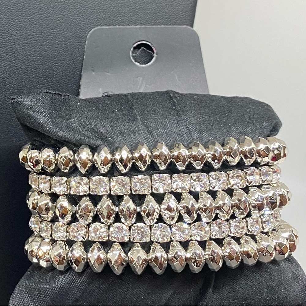 Silver stretch bracelet stack